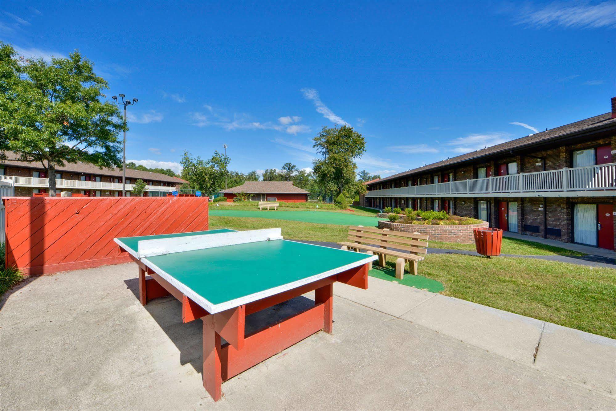 Days Inn By Wyndham Doswell \/ Kings Dominion Area Zewnętrze zdjęcie