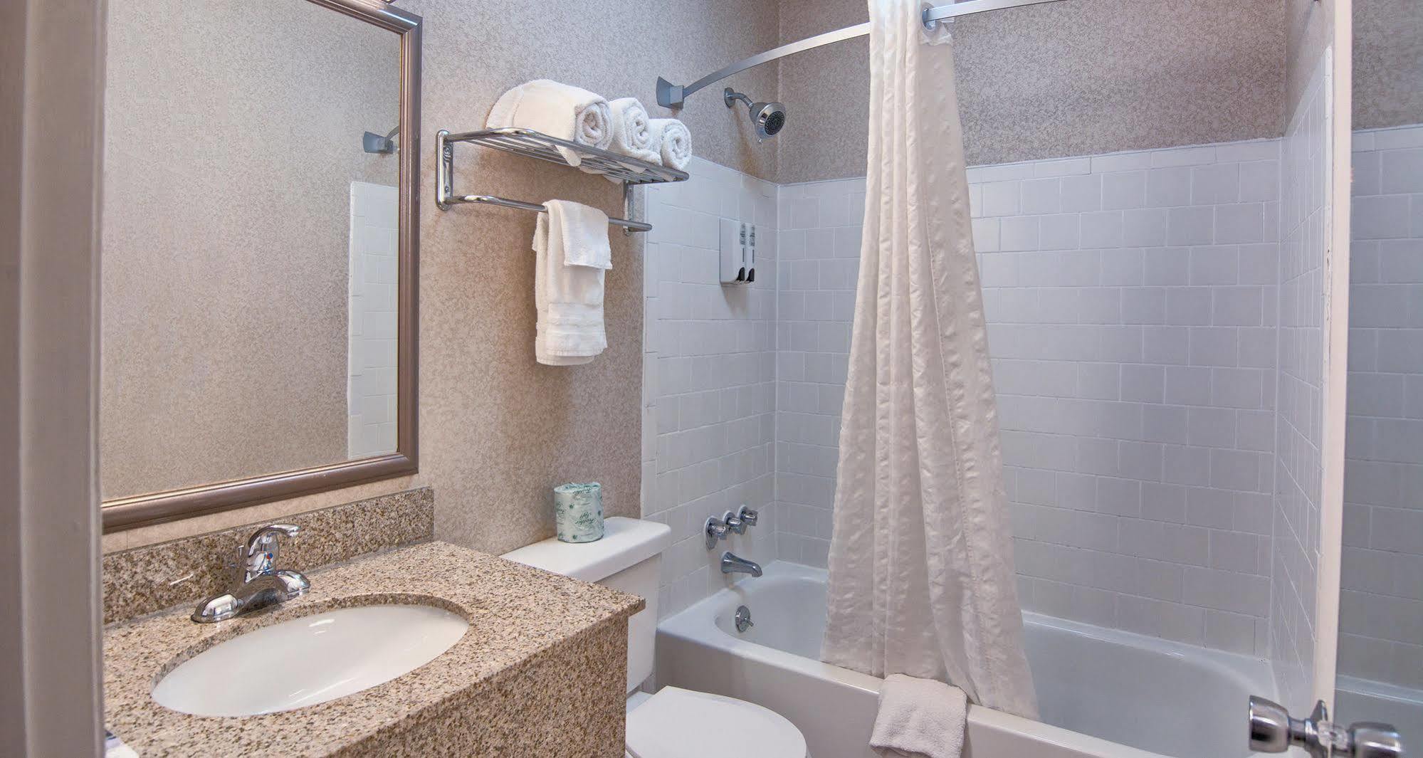 Days Inn By Wyndham Doswell \/ Kings Dominion Area Zewnętrze zdjęcie